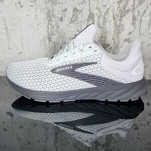 MSRP $115 Brooks Anthem 7 Running Shoes Size 13 Mens Grey Black